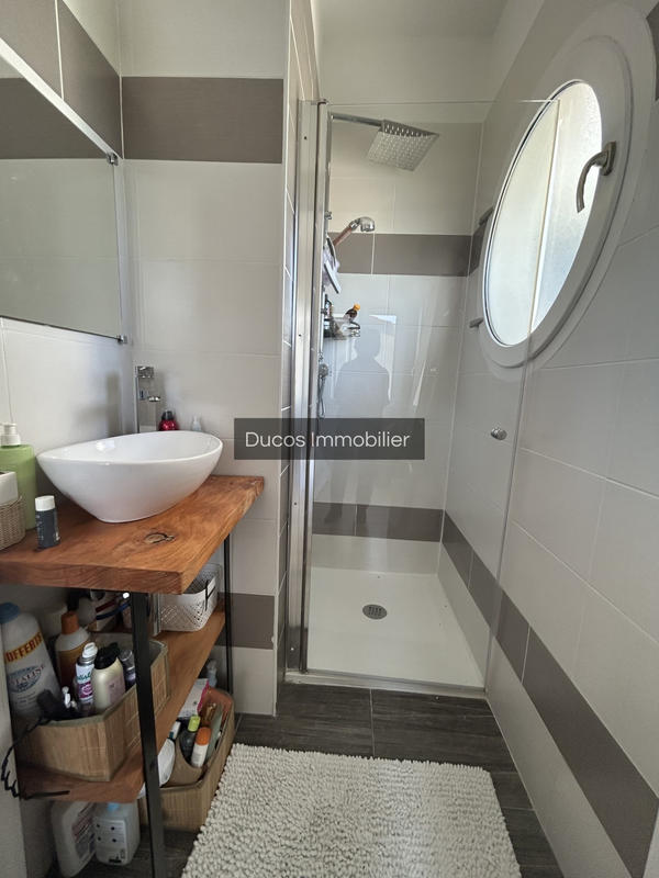 Maison - 180 m² - 5 pièces