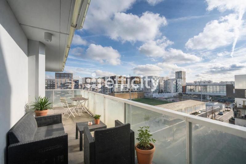 Appartement - 87 m² - 5 pièces