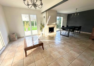 Maison - 130 m² - 7 pièces