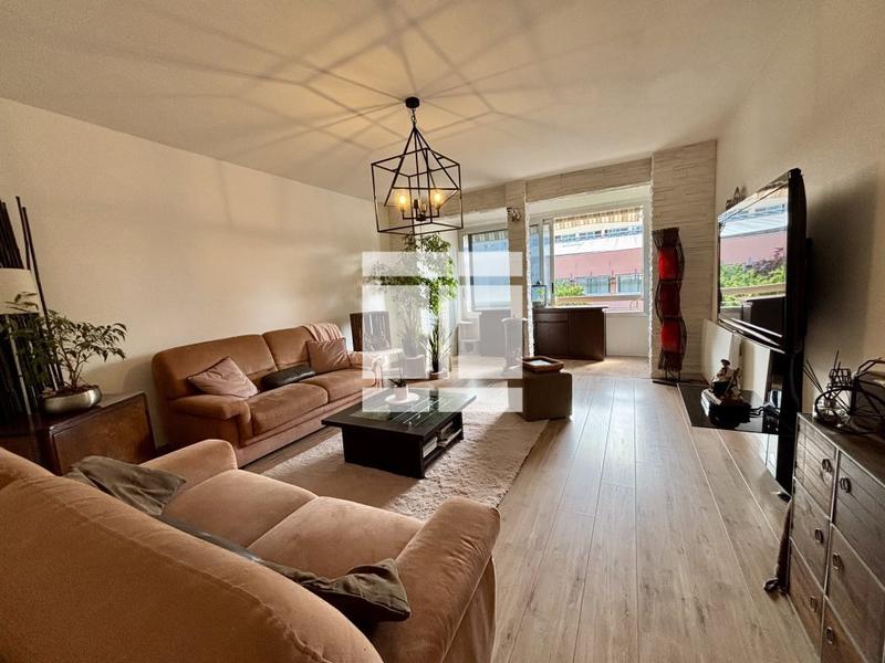 Appartement - 96 m² - 4 pièces