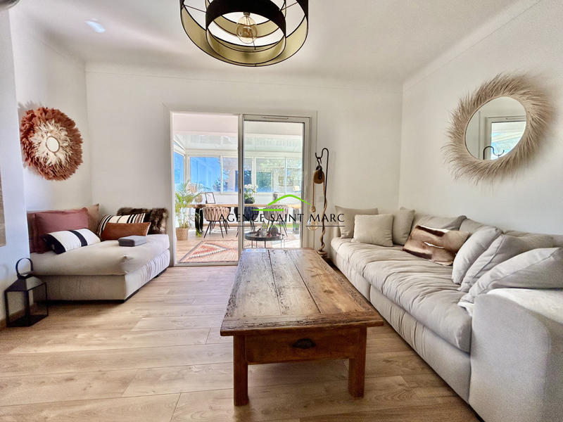 Maison - 102 m² - 4 pièces