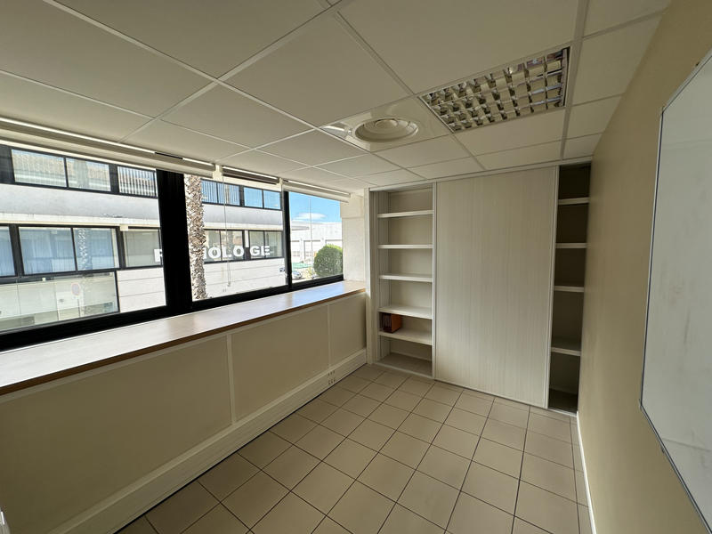 Local commercial - 150 m²