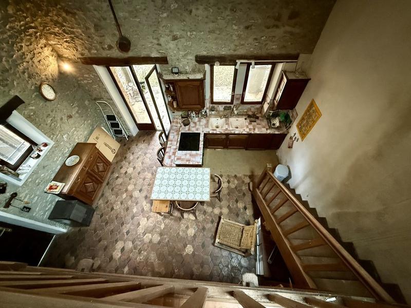 Maison en pierre - 100 m² - 5 pièces