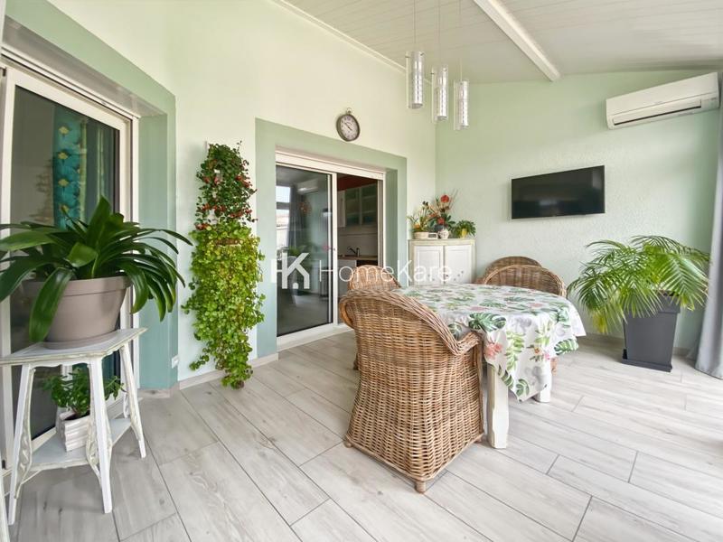 Maison - 110 m² - 4 pièces