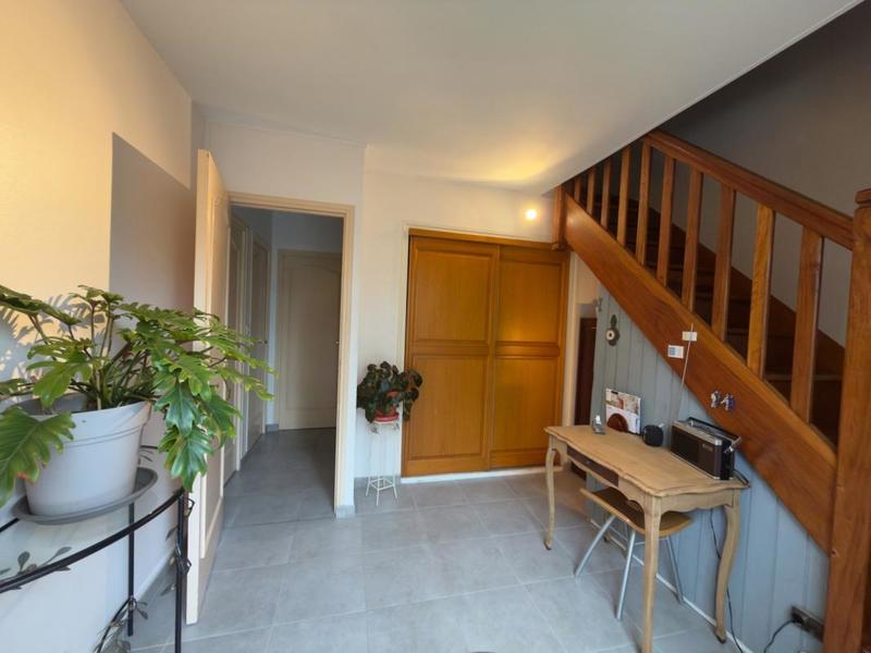 Maison - 148 m² - 6 pièces