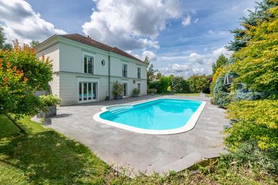 Maison contemporaine - 214 m² - 8 pièces