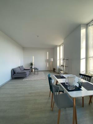 Appartement - 86 m² - 4 pièces