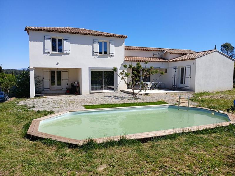 Villa - 150 m² - 6 pièces