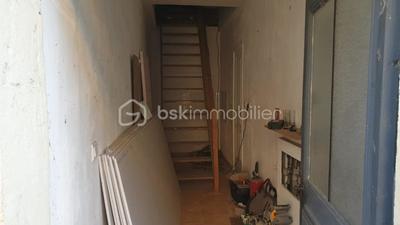 Immeuble - 180 m² - 3 pièces