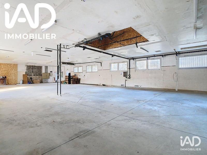 Local commercial - 307 m²