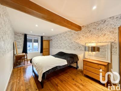 Maison - 186 m² - 7 pièces