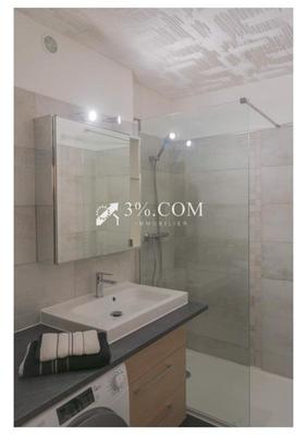 Appartement - 100 m² - 6 pièces