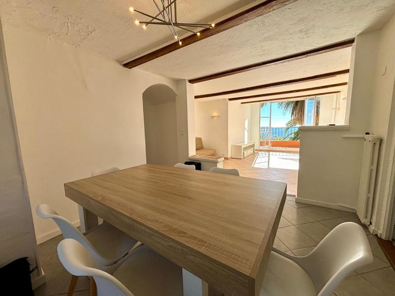 Appartement - 84 m² - 3 pièces