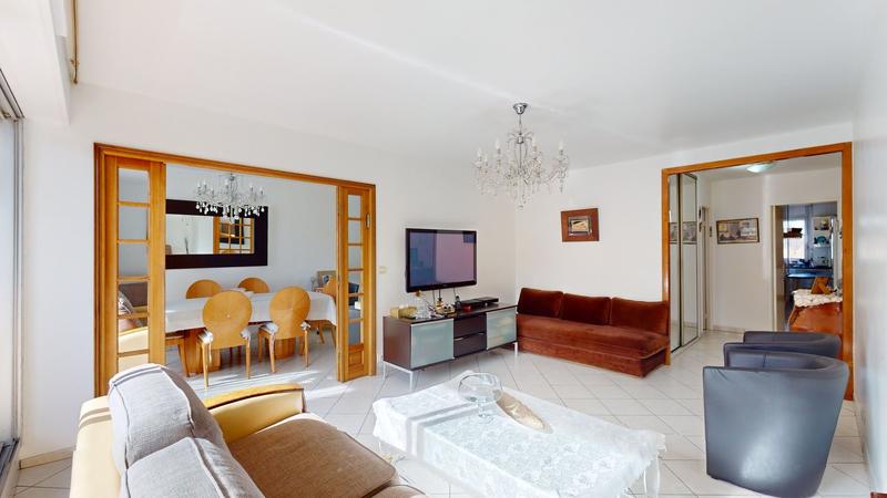 Appartement - 86 m² - 4 pièces