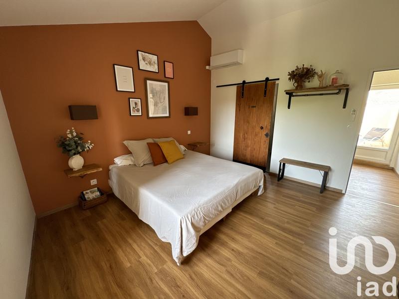 Maison - 425 m² - 16 pièces