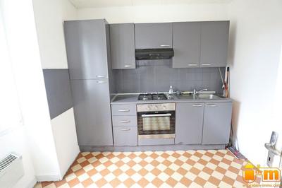 Corps de ferme - 70 m² - 3 pièces