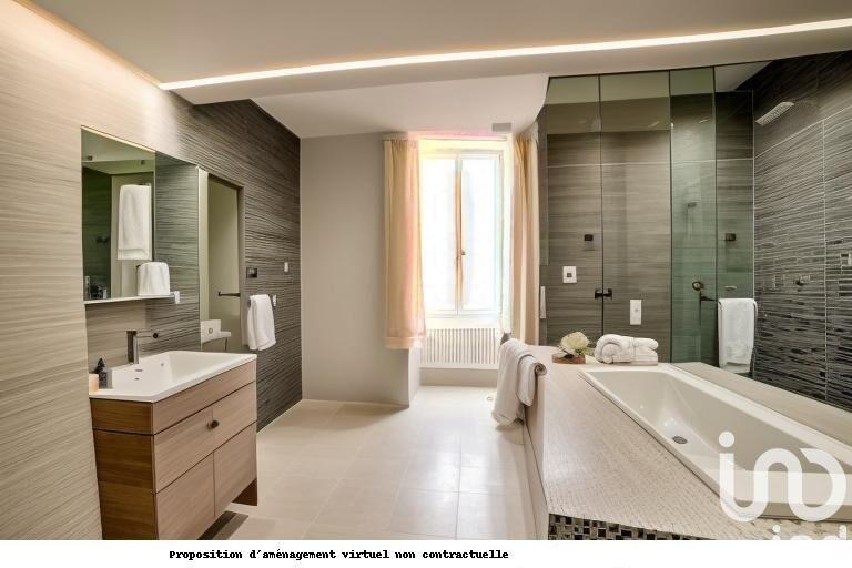 Maison de village - 200 m² - 6 pièces