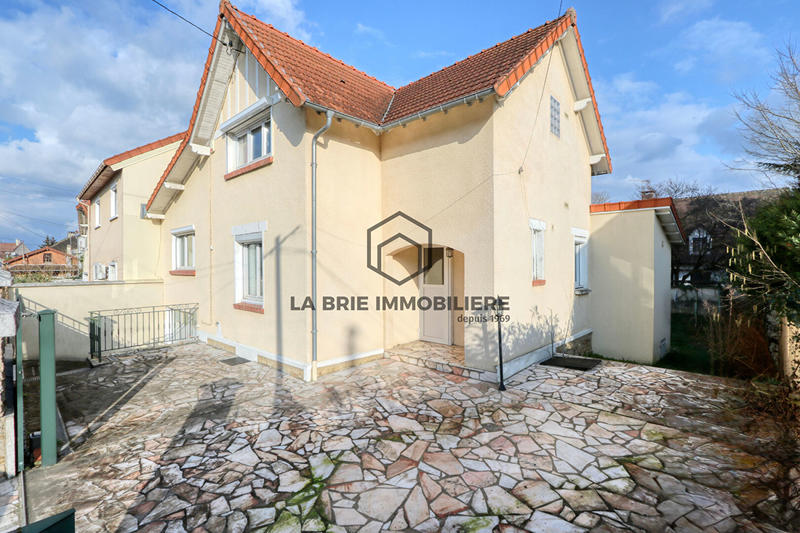 Maison - 124 m² - 6 pièces