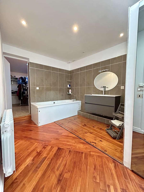 Maison - 160 m² - 6 pièces