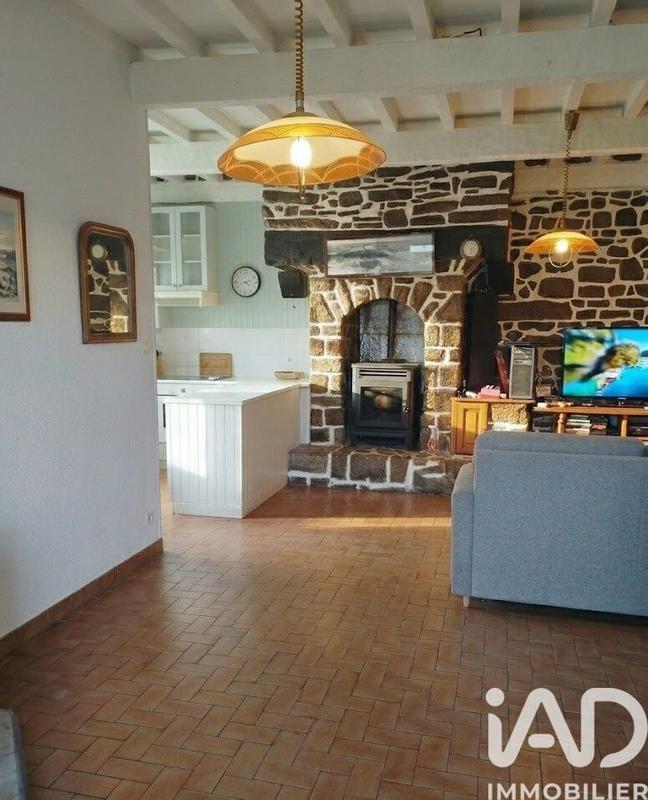 Maison - 85 m² - 5 pièces