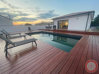 Maison contemporaine - 131 m² - 5 pièces