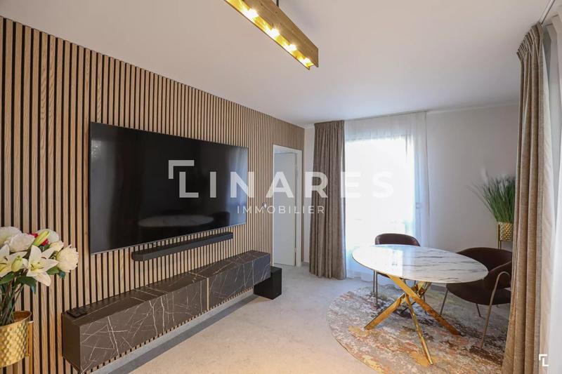 Appartement - 60 m² - 2 pièces