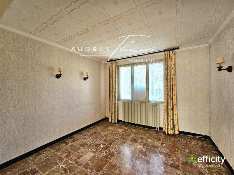 Pavillon - 110 m² - 5 pièces