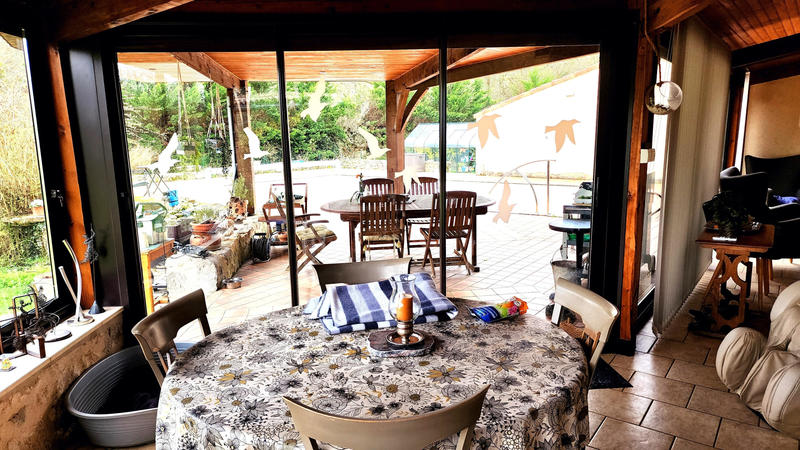 Maison - 479 m² - 15 pièces