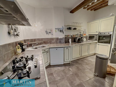 Maison de village - 202 m² - 9 pièces