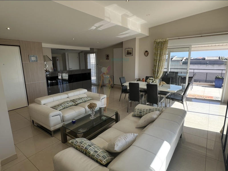 Appartement - 113 m² - 4 pièces