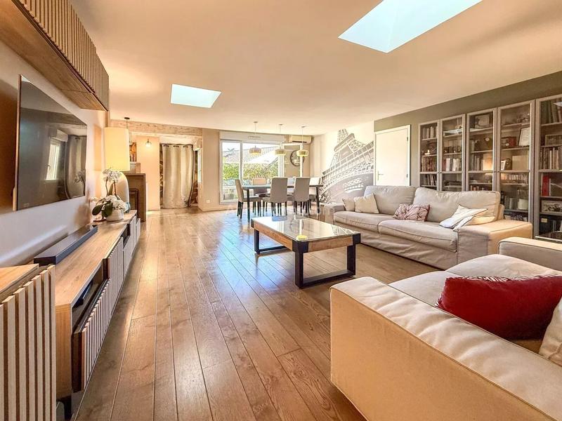 Appartement - 123 m² - 5 pièces