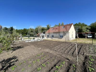 Maison - 144 m² - 6 pièces