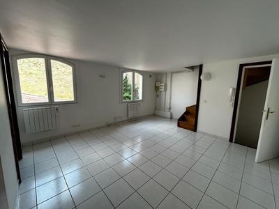 Appartement - 100 m² - 5 pièces