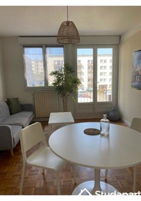 Chambre - 34 m² - 1 pièce