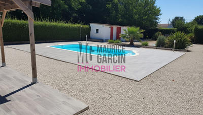 Maison - 110 m² - 4 pièces