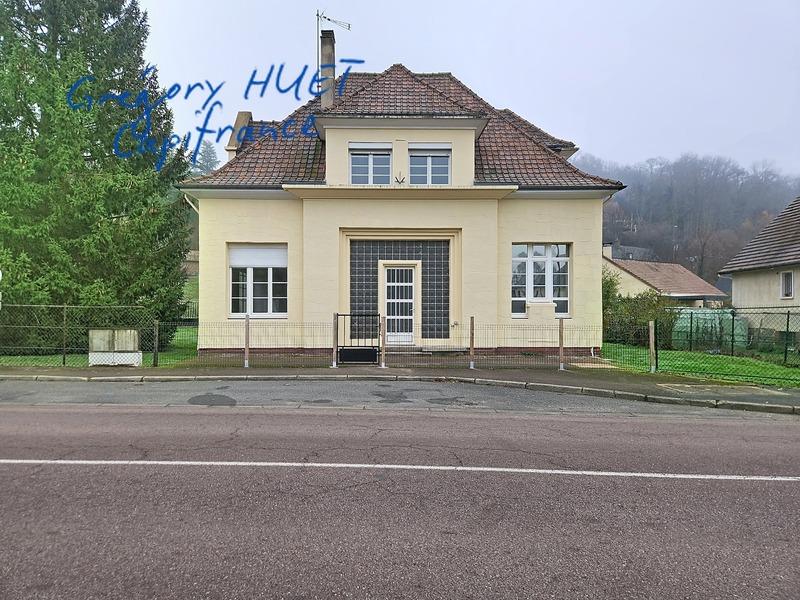 Maison - 137 m² - 6 pièces