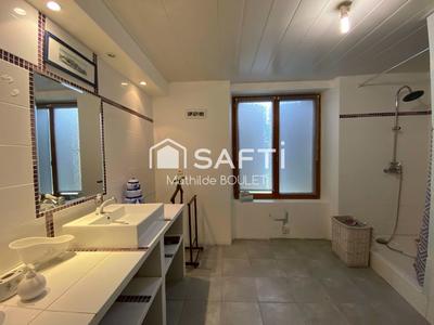 Maison - 94 m² - 2 pièces