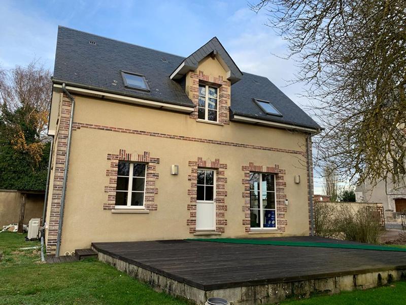 Maison - 250 m² - 5 pièces