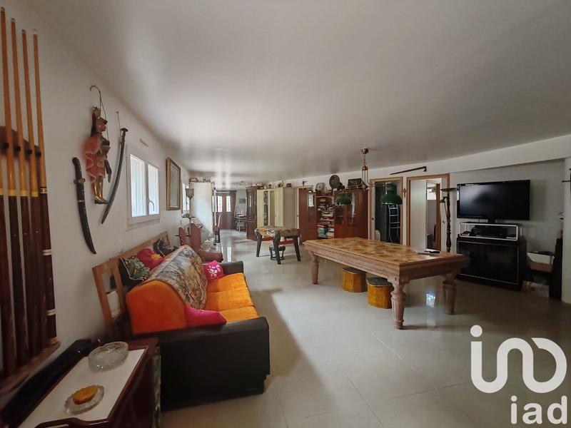 Maison - 290 m² - 8 pièces