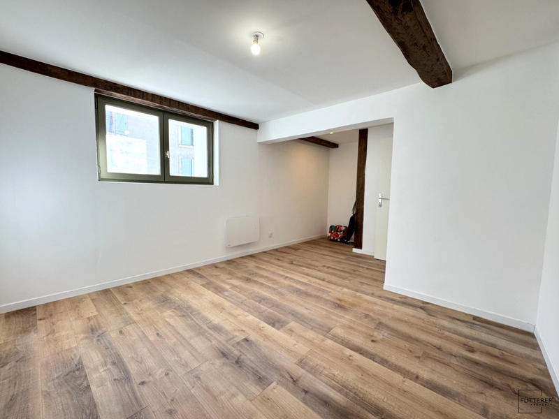 Maison - 99 m² - 4 pièces