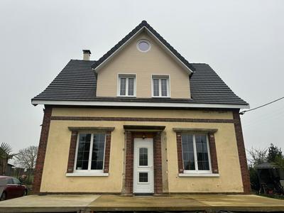 Maison - 95 m² - 3 pièces