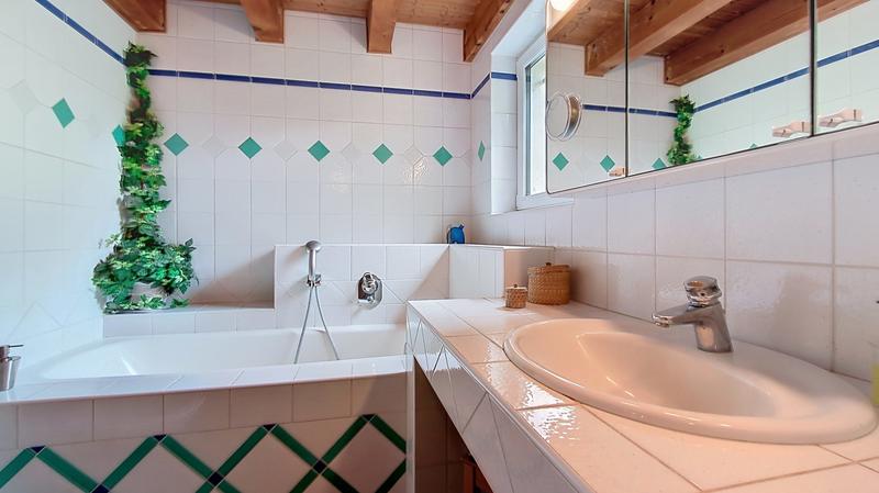 Maison - 258 m² - 5 pièces