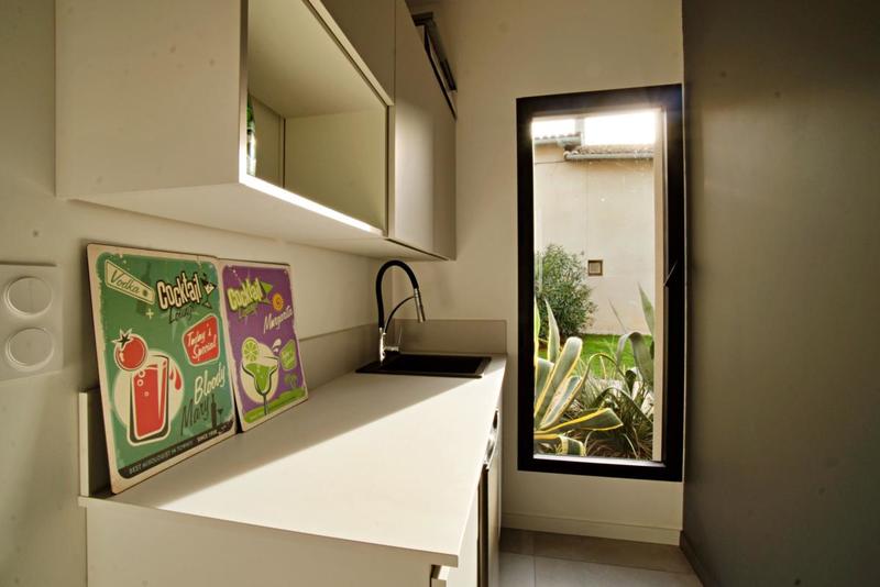 Maison - 250 m² - 7 pièces