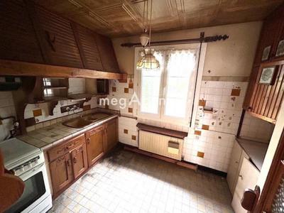 Maison - 80 m² - 5 pièces