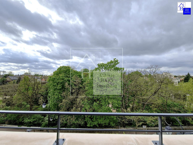 Appartement - 122 m² - 5 pièces