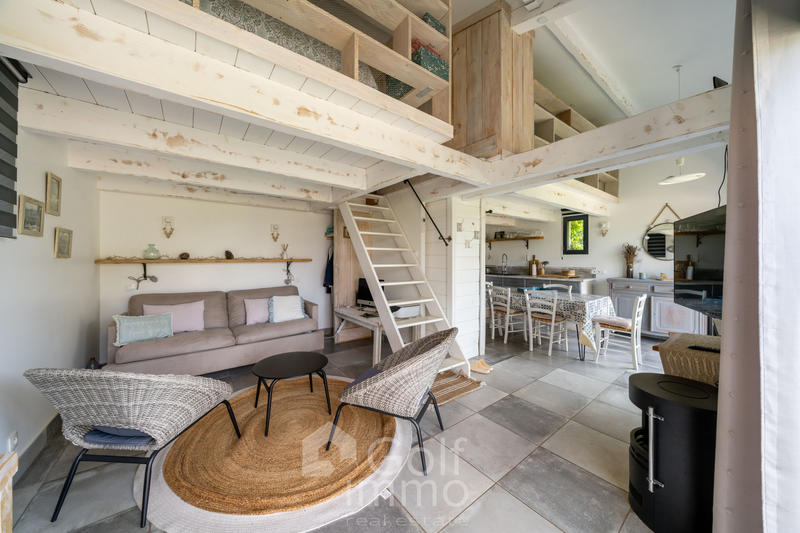 Villa - 220 m² - 5 pièces