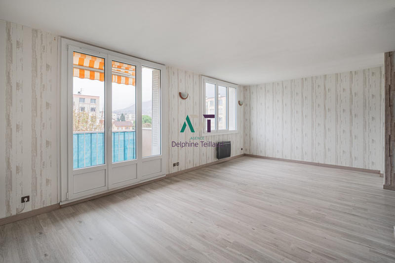 Appartement - 75 m² - 4 pièces