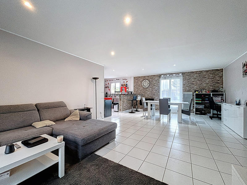 Maison - 108 m² - 5 pièces