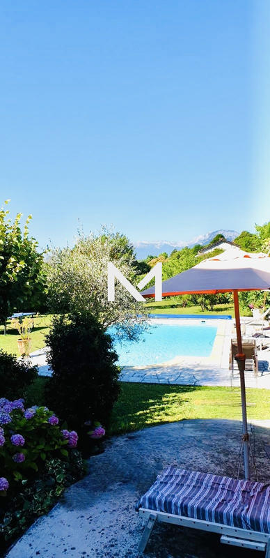 Maison ancienne - 165 m² - 7 pièces