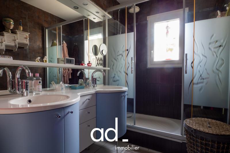 Maison - 101 m² - 4 pièces